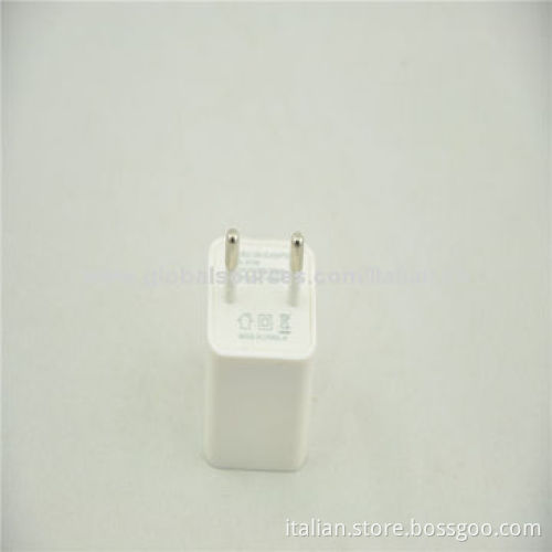 Wall plug charger, 5V 2.1A/1A double USB port